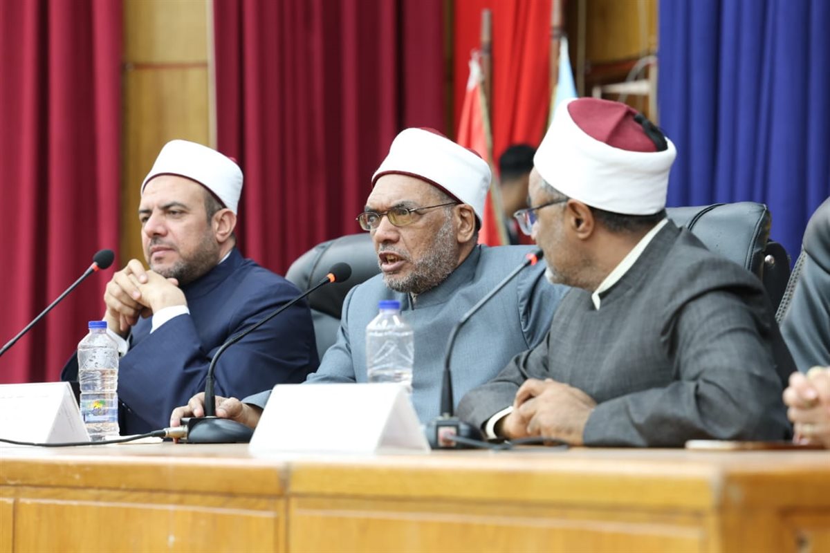 في الأسبوع السابع للدعوة الإسلامية.. جامعة الإسكندرية: الأزهر هو المرجعية الوحيدة للفتوى في الأسبوع السابع للدعوة الإسلامية.. جامعة الإسكندرية: الأزهر هو المرجعية الوحيدة للفتوى