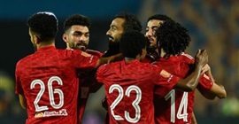 كوكا يسجل الهدف الثاني للأهلي في شباك حرس الحدود