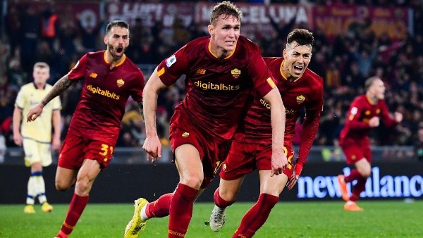 روما يفوز على فيورنتينا ويقتحم المربع الذهبي بالدوري الإيطالي روما يفوز على فيورنتينا ويقتحم المربع الذهبي بالدوري الإيطالي