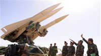 إيران تكشف عن صاروخ جديد وتتوعد: القواعد الأمريكية هدفنا عند أي اعتداء