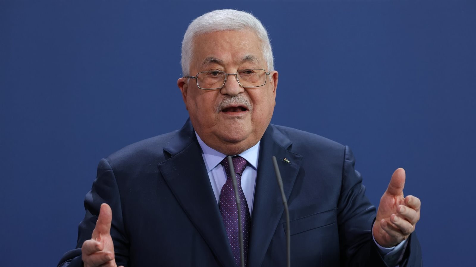 الرئيس الفلسطيني: نسعى لوقف الاعتداءات وتطبيق حل الدولتين الرئيس الفلسطيني: نسعى لوقف الاعتداءات وتطبيق حل الدولتين