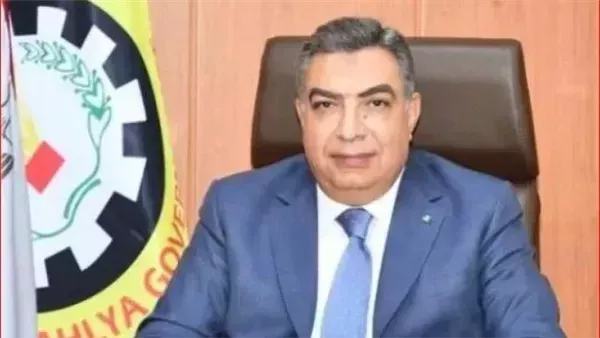 محافظ الدقهلية يقوم بزيارة مفاجئة لمحطة غاز في سنديلة ويحيل الإدارة المعنية للنيابة بسبب التلاعب في الوزن. محافظ الدقهلية يقوم بزيارة مفاجئة لمحطة غاز في سنديلة ويحيل الإدارة المعنية للنيابة بسبب التلاعب في الوزن.