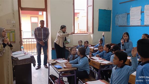 تفاصيل زيارة مدير تعليم القاهرة لعدد من مدارس إدارة غرب القاهرة التعليمية تفاصيل زيارة مدير تعليم القاهرة لعدد من مدارس إدارة غرب القاهرة التعليمية