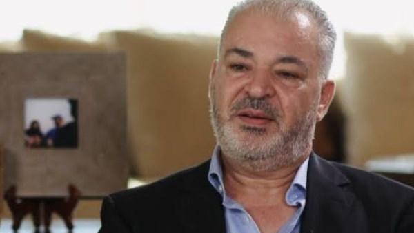 نشرة الفن| سحب الثقة من نقيب الفنانين السوريين.. وفاة الممثل الأمريكي تشارلي سكاليس عن عمر 84 عاما نشرة الفن| سحب الثقة من نقيب الفنانين السوريين.. وفاة الممثل الأمريكي تشارلي سكاليس عن عمر 84 عاما
