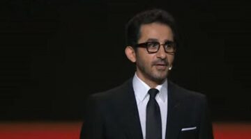 أحمد حلمي يعزي كارول سماحة في وفاة زوجها وليد مصطفي