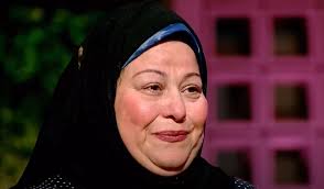 ناني سعد الدين: فقدت إخوتي بسبب المرض والتعصب الكروي