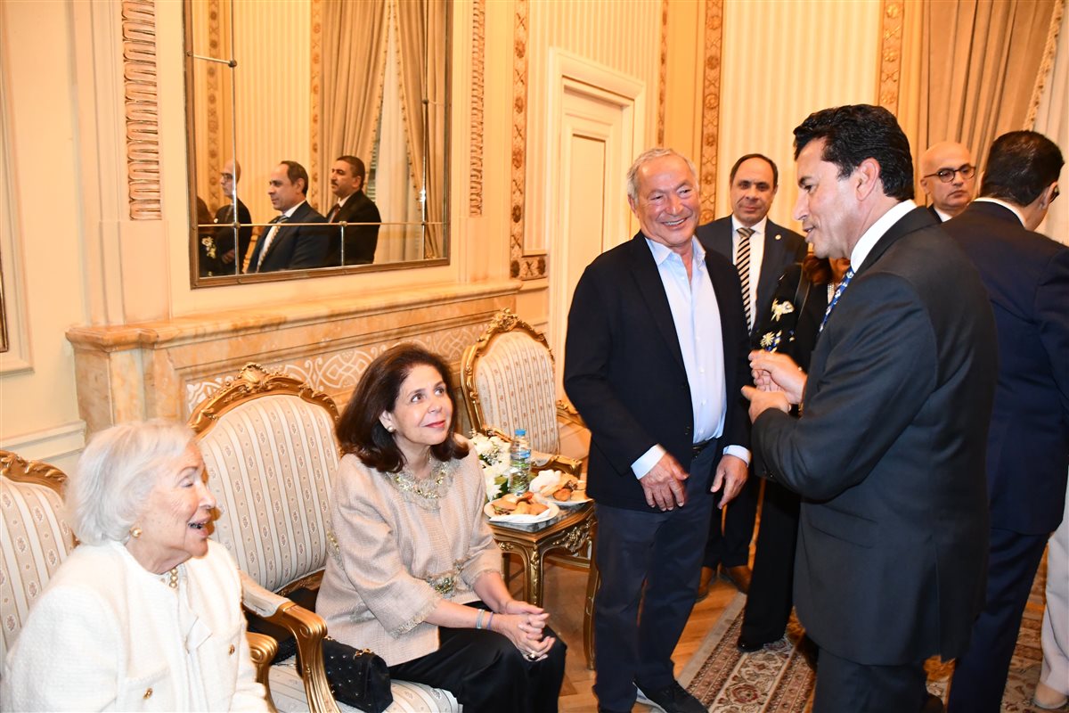 نجوم الفن والإعلام يشيدون بمهرجان إبداع ويؤكدون: الشباب أملنا نجوم الفن والإعلام يشيدون بمهرجان إبداع ويؤكدون: الشباب أملنا