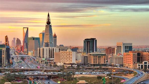 تباطؤ نمو نشاط القطاع الخاص غير النفطي في السعودية تباطؤ نمو نشاط القطاع الخاص غير النفطي في السعودية
