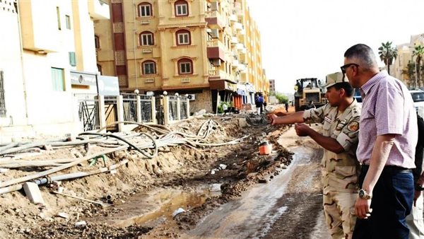 محافظ أسوان يتفقد مشروع تطوير وتوسعة وتجميل طريق السادات محافظ أسوان يتفقد مشروع تطوير وتوسعة وتجميل طريق السادات