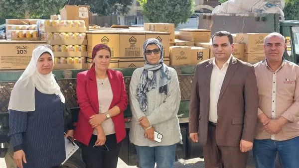 ضبط 7000 زجاجة مشروبات كحولية داخل منشأة غير مرخصة بمدينة الشيخ زايد ضبط 7000 زجاجة مشروبات كحولية داخل منشأة غير مرخصة بمدينة الشيخ زايد