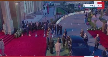 افتتاح بطولة العالم العسكرية للفروسية بحضور الرئيس السيسي.. بث مباشر افتتاح بطولة العالم العسكرية للفروسية بحضور الرئيس السيسي.. بث مباشر