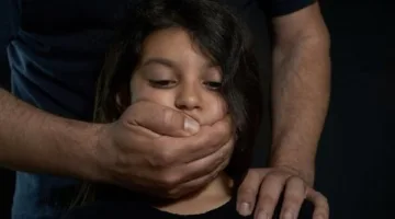حبس عامل تعدي جنسيًا على طفل بالمنيا 4 أيام على ذمة التحقيقات