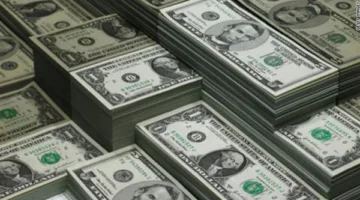 الدولار بأعلى سعر للشراء في مصرف أبو ظبي الإسلامي