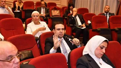عبد المنعم إمام يرفض مشروع قانون الإيجار القديم.. ويقترح: لا مساس بالشقق السكنية.. إنهاء تدريجي للتجاري.. ورفع القيمة كل 3 سنوات عبد المنعم إمام يرفض مشروع قانون الإيجار القديم.. ويقترح: لا مساس بالشقق السكنية.. إنهاء تدريجي للتجاري.. ورفع القيمة كل 3 سنوات