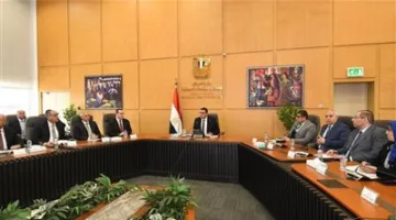 تعظيم الموارد والإيرادات أولوية.. توجهيات عاجلة من الإسكان  لرؤساء أجهزة المدن الجديدة