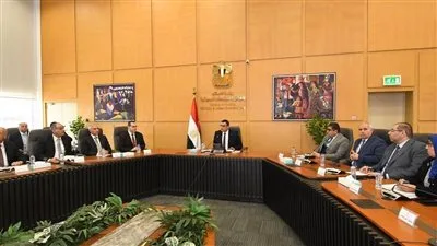 تعظيم الموارد والإيرادات أولوية.. توجهيات عاجلة من الإسكان لرؤساء أجهزة المدن الجديدة تعظيم الموارد والإيرادات أولوية.. توجهيات عاجلة من الإسكان لرؤساء أجهزة المدن الجديدة