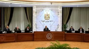 رئيس الوزراء يستعرض الإجراءات المقترحة لتيسير تسجيل ودخول الماركات العالمية إلى السوق المصرية