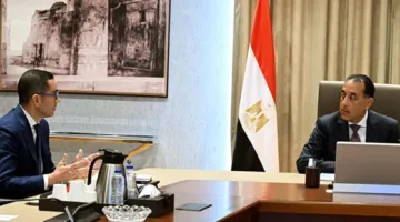مدبولي يتابع مع وزير الاستثمار تنفيذ التكليفات الرئاسية لتحسين مناخ الاستثمار