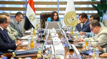 وزيرة التنمية المحلية تتابع سير العمل في 16 مركز تكنولوجي بـ9 محافظات