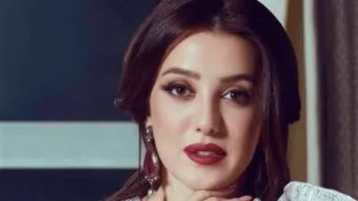 كندة علوش: مكانش فيه منافسة بين بطلات مسلسل اخواتي.. وناهد شخصية ملونة كندة علوش: مكانش فيه منافسة بين بطلات مسلسل اخواتي.. وناهد شخصية ملونة