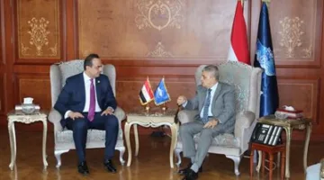 رئيس هيئة الرعاية الصحية يبحث مع رئيس هيئة قناة السويس  التكامل وربط الخدمات الطبية المقدمة للعاملين بالقناة