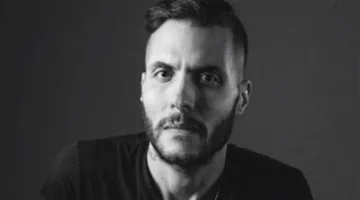 أسلوب جديد.. أول ظهور لأمير عيد من خلف كواليس فيلم أحلام سلطان المنسي