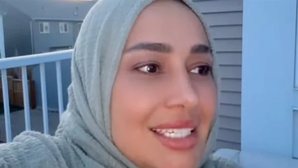 حلا شيحة تطل على جمهورها بالحجاب والمصحف وتدعو للتفكر والتأمل حلا شيحة تطل على جمهورها بالحجاب والمصحف وتدعو للتفكر والتأمل