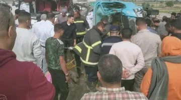 إصابة 6 أشخاص بجروح خطيرة في حادث تصادم «ثمناية» وملاكي بالمنيا