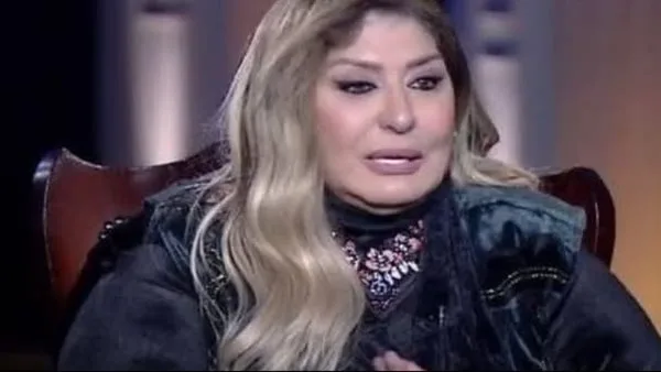 سهير رمزي: أبويا طلق أمي وهي حامل وعمره ما صرف عليا جنيه سهير رمزي: أبويا طلق أمي وهي حامل وعمره ما صرف عليا جنيه