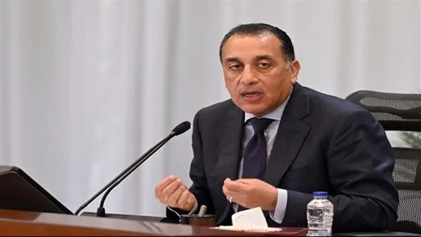 رئيس الوزراء يكشف عن تحرك الحكومة بشأن أزمة البنزين المغشوش رئيس الوزراء يكشف عن تحرك الحكومة بشأن أزمة البنزين المغشوش