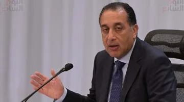 رئيس الوزراء يبدأ جولته بمحافظة الغربية ويتفقد مستشفى محلة مرحوم