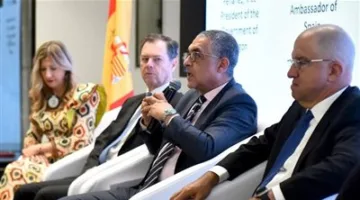 الهيئة العامة للاستثمار تشهد توقيع اتفاقية للتعاون التقني بين مجموعة السويدي و«سيرسي» الإسباني لأبحاث موارد الطاقة