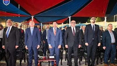 وزير الرياضة ومحافظ القاهرة ورئيس نادي الزهور يفتتحون 9 ملاعب بفرع مدينة نصر وزير الرياضة ومحافظ القاهرة ورئيس نادي الزهور يفتتحون 9 ملاعب بفرع مدينة نصر
