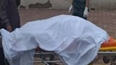 خلاف بين شابين يؤدي إلى مقتل أحدهما على يد الآخر في بني سويف خلاف بين شابين يؤدي إلى مقتل أحدهما على يد الآخر في بني سويف