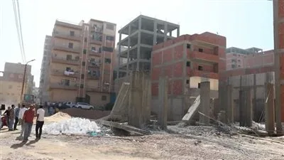 المنيا تنتفض ضد مخالفات البناء.. والمحافظ يقود حملة إزالات موسعة بحي غرب المنيا تنتفض ضد مخالفات البناء.. والمحافظ يقود حملة إزالات موسعة بحي غرب