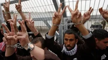 الاحتلال الإسرائيلي يفرج عن 11 معتقلا فلسطينيا من قطاع غزة