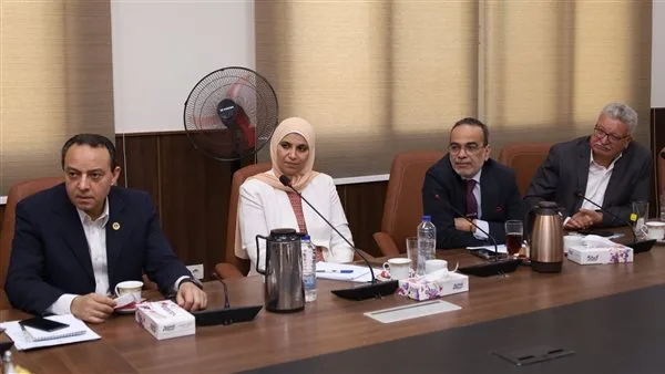 رئيس جامعة المنيا اكتمال تجهيز كامل معامل كليات طب الأسنان والصيدلة والطب والهندسة رئيس جامعة المنيا اكتمال تجهيز كامل معامل كليات طب الأسنان والصيدلة والطب والهندسة