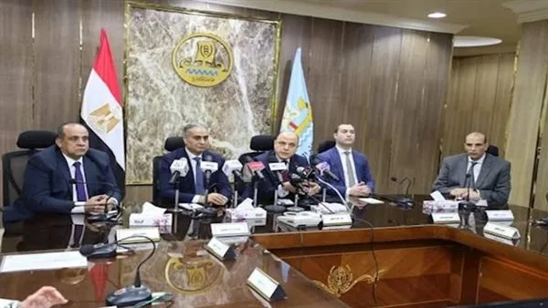 حماية المستهلك ومحافظ كفر الشيخ يبحثان ضبط الأسواق وأسعار السلع حماية المستهلك ومحافظ كفر الشيخ يبحثان ضبط الأسواق وأسعار السلع