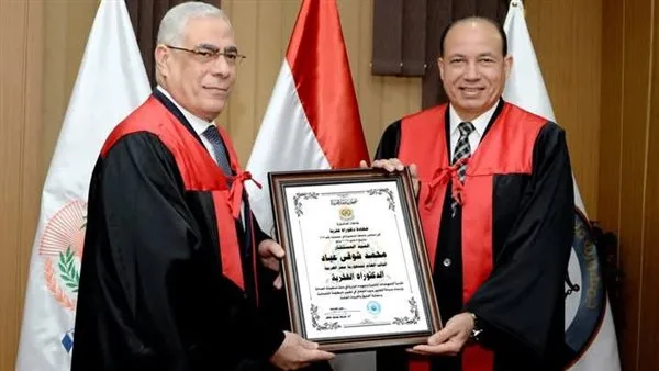 جامعة المنصورة تمنح النائب العام المصري الدكتوراه الفخرية تقديرًا لإسهاماته جامعة المنصورة تمنح النائب العام المصري الدكتوراه الفخرية تقديرًا لإسهاماته