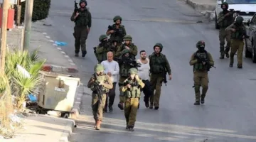 الاحتلال الإسرائيلي يعتقل أربعة فلسطينيين من محافظة الخليل