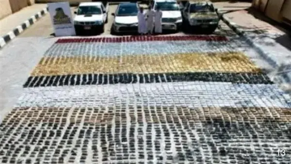 13 مليون جنيه.. تجديد حبس شخصين في جلب كمية كبيرة من المخدرات 13 مليون جنيه.. تجديد حبس شخصين في جلب كمية كبيرة من المخدرات