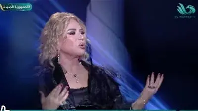إيناس الدغيدي تساند بوسي شلبي: محمود عبد العزيز لو كان بيننا لم يكن يرضى بالظلم إيناس الدغيدي تساند بوسي شلبي: محمود عبد العزيز لو كان بيننا لم يكن يرضى بالظلم
