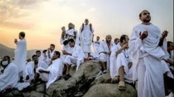 حكم حج من أحرم ثم مات بعد الوقوف بعرفة