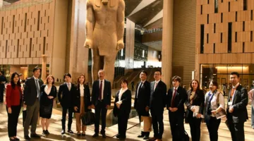 المتحف المصري الكبير يستقبل رئيس جمهورية جزر القمر ووزيرة التعليم والثقافة اليابانية