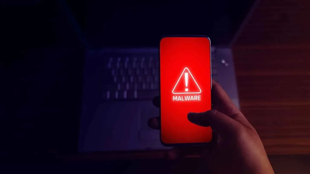 احترس من هذه التطبيقات.. قد تؤدي إلى خسارة أموالك البنك. احترس من هذه التطبيقات.. قد تؤدي إلى خسارة أموالك البنك.