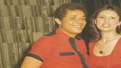 من هي جيجي زويد؟.. قصة الزوجة الأولى لمحمود عبد العزيز وعودة اسمها إلى التريند من هي جيجي زويد؟.. قصة الزوجة الأولى لمحمود عبد العزيز وعودة اسمها إلى التريند