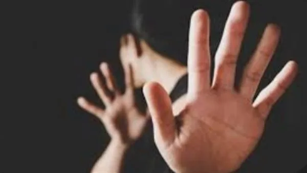 حبس شاب تحرش بطالبة في الشيخ زايد حبس شاب تحرش بطالبة في الشيخ زايد