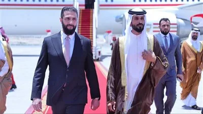 «جولة دبلوماسية جديدة».. الرئيس السوري أحمد الشرع يصل إلى البحرين في زيارة رسمية «جولة دبلوماسية جديدة».. الرئيس السوري أحمد الشرع يصل إلى البحرين في زيارة رسمية