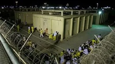 فضيحة سجن التاجي تهز العراق: مقاطع مسربة تغضب العراقيين وتدفع الحكومة للتحرك فضيحة سجن التاجي تهز العراق: مقاطع مسربة تغضب العراقيين وتدفع الحكومة للتحرك