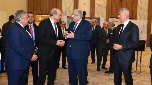 اختتام فعاليات المؤتمر الطبي السنوي الثالث لمستشفى مصر للطيران اختتام فعاليات المؤتمر الطبي السنوي الثالث لمستشفى مصر للطيران